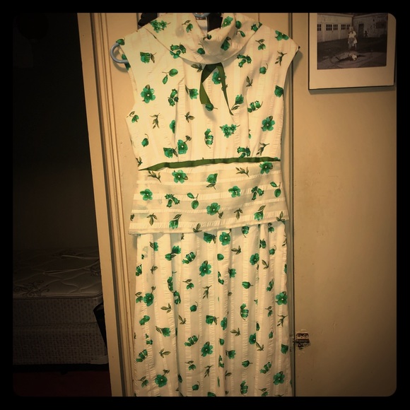 Vintage {no tags} Dresses & Skirts - HP!!🥰💕❤️🔥Vintage 50s/60s White Green Cowl Neck Dress NWOT